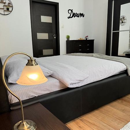 Ada'S Luxury Apartament&Studio - Old City براشوف المظهر الخارجي الصورة