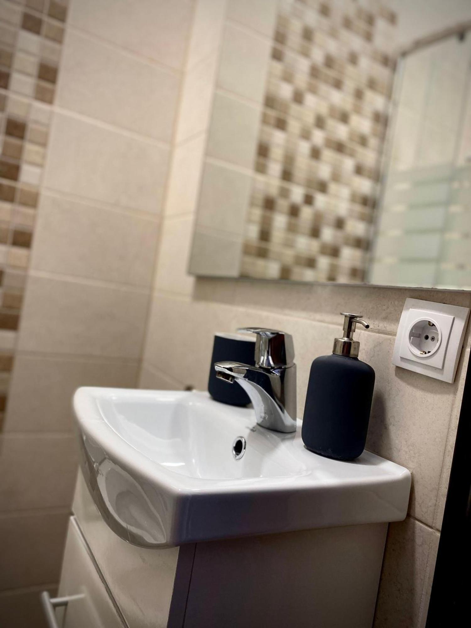 Ada'S Luxury Apartament&Studio - Old City براشوف المظهر الخارجي الصورة