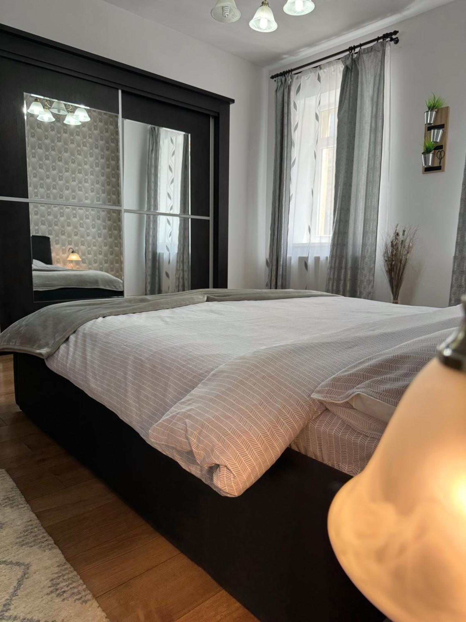 Ada'S Luxury Apartament&Studio - Old City براشوف المظهر الخارجي الصورة