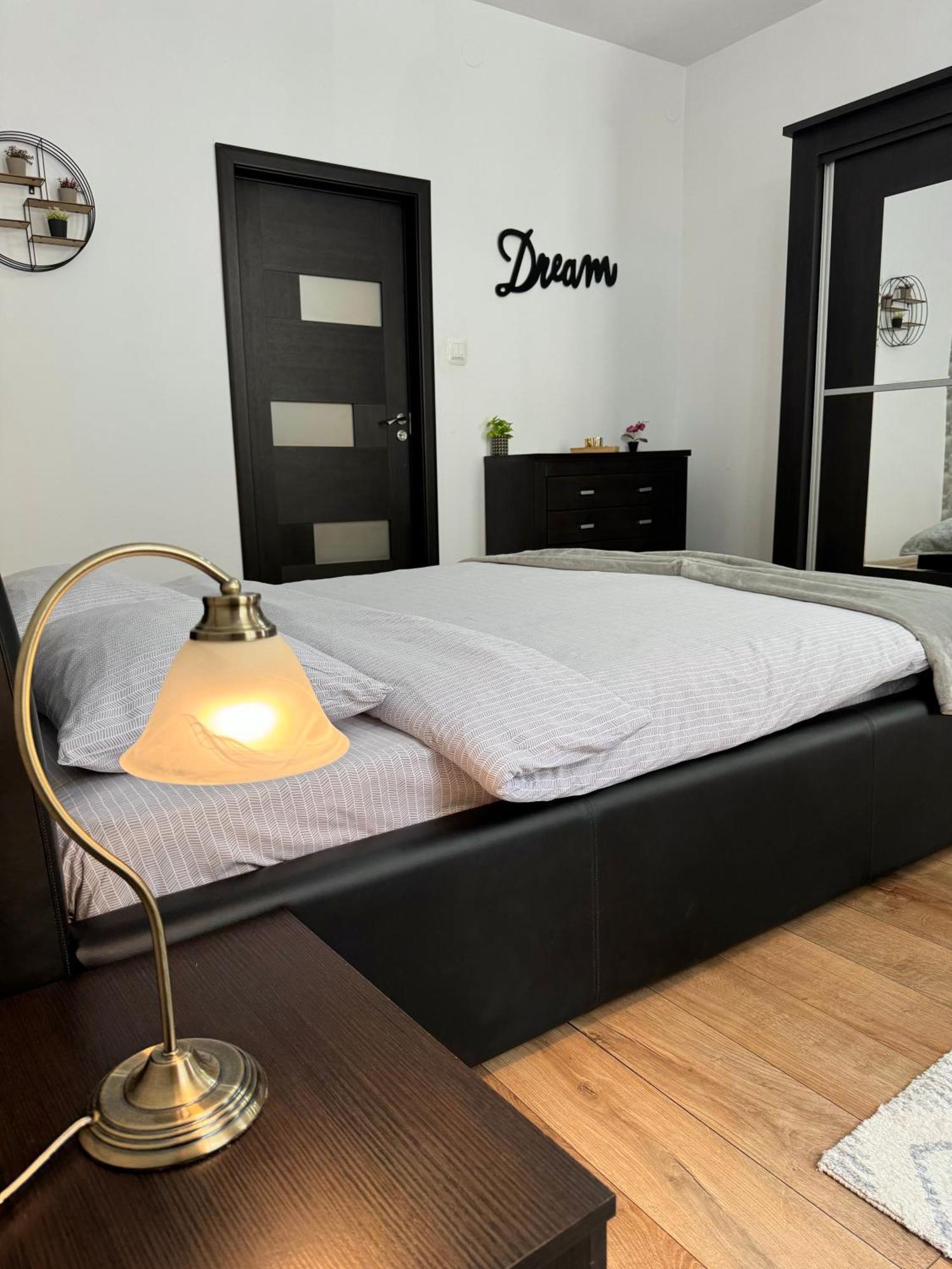 Ada'S Luxury Apartament&Studio - Old City براشوف المظهر الخارجي الصورة